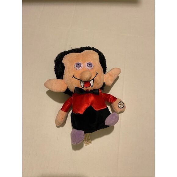 Dan Dee Wobbling  Monsters Halloween Animated Dancing Plush Vampire Toy Sings Fe - Picture 8 of 12